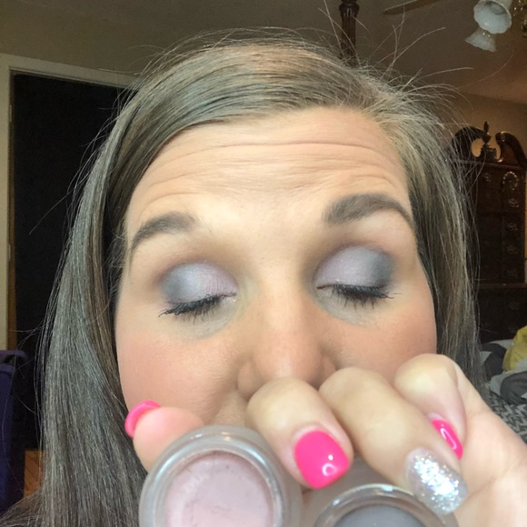 Meet your Posher, Kristy - Picture 4 of 6